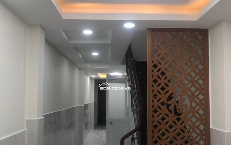 Bánh nhà MẶT TIỀN VIP - Đường số 9, P Tân Hưng, TPHCM 6ty9